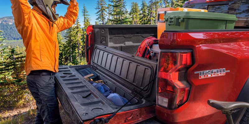 2026 Chevrolet Colorado Z71 (4WD) - Image 26