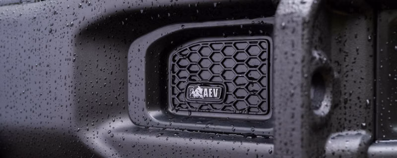 2026 Chevrolet Silverado WT Regular Cab, Long Bed (4WD) - Image 9