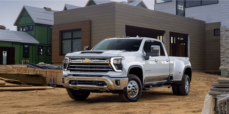 2026 Chevrolet Silverado 3500 HD LTZ Single Rear Wheel Crew Cab, Long Bed (4WD) - Image 2
