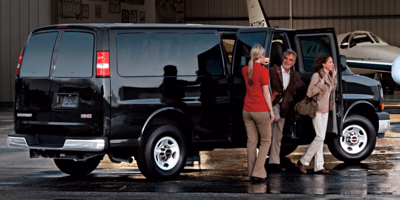 2026 GMC Savana Passenger 3500 Regular Wheelbase LT RWD - Image 49